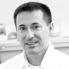 Dr. Alexander Ernst